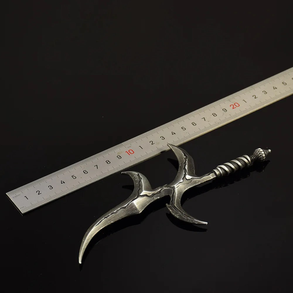 Elden Ring Katana and Daggers