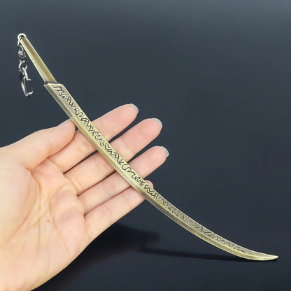 Elden Ring Katana and Daggers